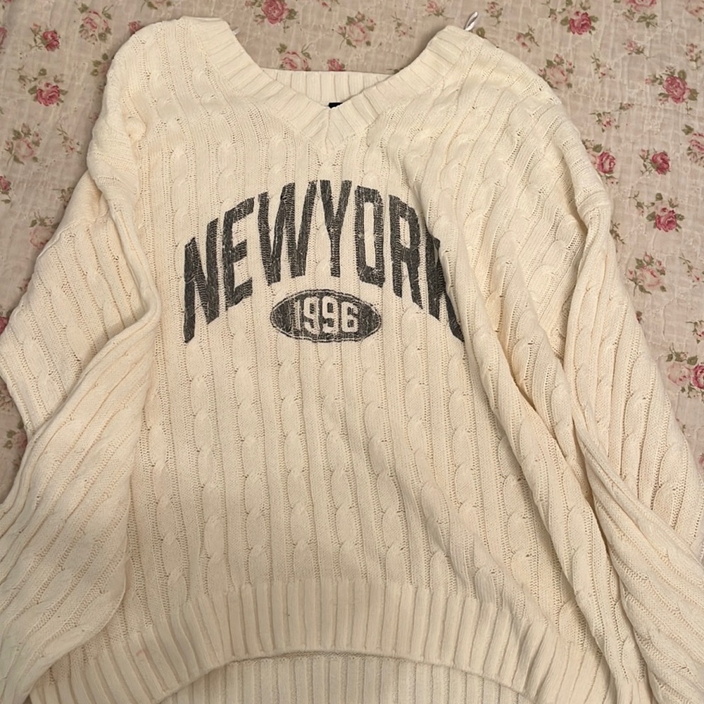 H&M New York Sweater